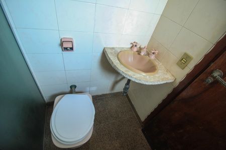 Casa à venda com 282m², 3 quartos e 5 vagas