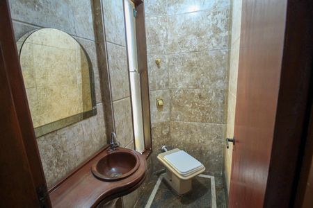 Casa à venda com 282m², 3 quartos e 5 vagas