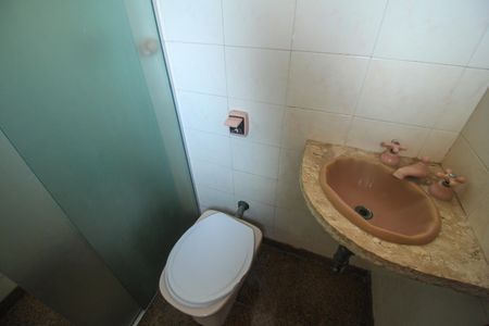 Casa à venda com 282m², 3 quartos e 5 vagas