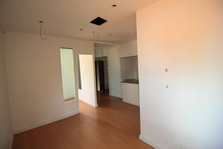 Casa à venda com 282m², 3 quartos e 5 vagas