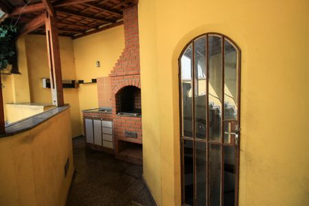 Casa à venda com 282m², 3 quartos e 5 vagas