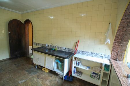 Casa à venda com 282m², 3 quartos e 5 vagas