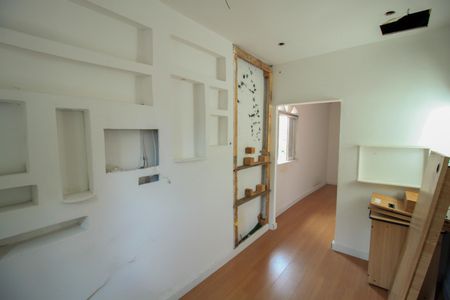 Casa à venda com 282m², 3 quartos e 5 vagas