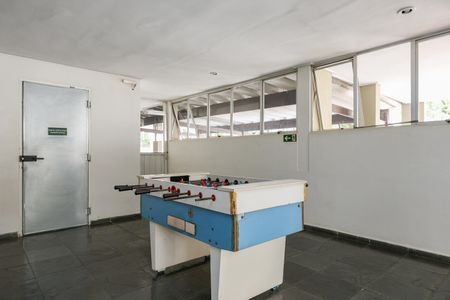 Apartamento à venda com 96m², 4 quartos e 1 vaga Apartamento à venda com 96m², 4 quartos e 1 vagaSalão de jogos