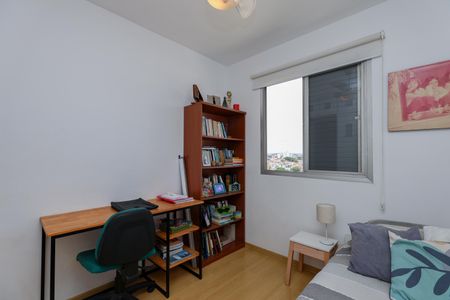 Apartamento à venda com 96m², 4 quartos e 1 vaga Apartamento à venda com 96m², 4 quartos e 1 vagaQuarto 3