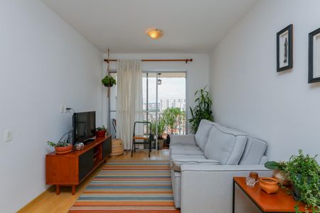 Apartamento à venda com 96m², 4 quartos e 1 vaga Apartamento à venda com 96m², 4 quartos e 1 vagaSala
