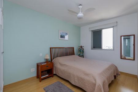 Apartamento à venda com 96m², 4 quartos e 1 vaga Apartamento à venda com 96m², 4 quartos e 1 vagaSuíte