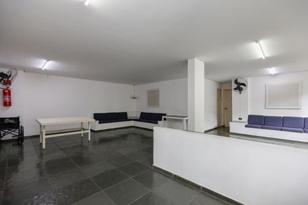 Apartamento à venda com 96m², 4 quartos e 1 vaga Apartamento à venda com 96m², 4 quartos e 1 vagaÁrea comum - Salão de festas