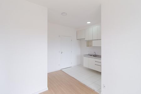 Sala de apartamento para alugar com 2 quartos, 49m² em Quitaúna, Osasco