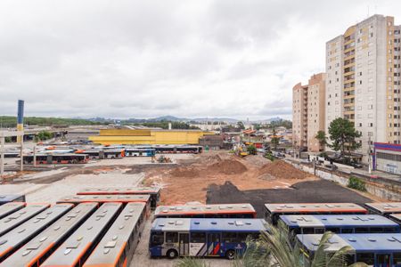 Vista de apartamento para alugar com 2 quartos, 49m² em Quitaúna, Osasco