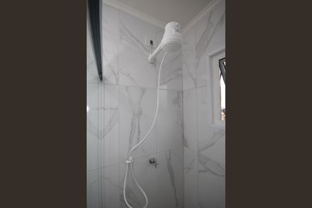 Apartamento para alugar com 60m², 2 quartos e sem vagaBanheiro