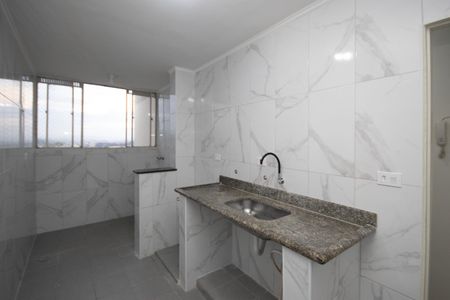 Apartamento para alugar com 60m², 2 quartos e sem vagaCozinha e Área de Serviço