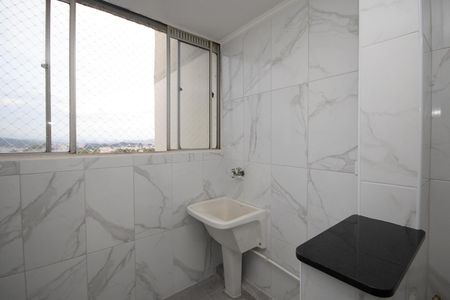 Apartamento para alugar com 60m², 2 quartos e sem vagaCozinha e Área de Serviço