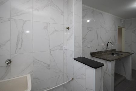 Apartamento para alugar com 60m², 2 quartos e sem vagaCozinha e Área de Serviço