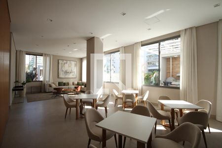 Apartamento à venda com 110m², 3 quartos e 2 vagas Apartamento à venda com 110m², 3 quartos e 2 vagasSalão de festas