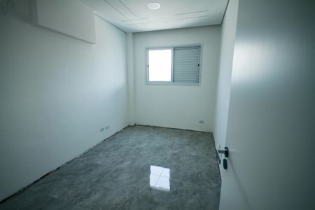 Apartamento para alugar com 2 quartos, 80m² em Cidade Ocian, Praia Grande