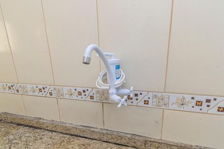 Casa à venda com 78m², 2 quartos e sem vaga Casa à venda com 78m², 2 quartos e sem vagaCozinha - Torneira