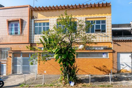 Casa à venda com 78m², 2 quartos e sem vaga Casa à venda com 78m², 2 quartos e sem vagaFachada do Imóvel