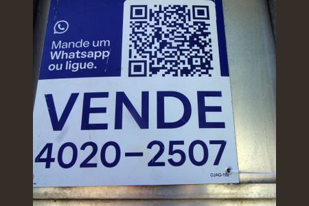 Casa à venda com 78m², 2 quartos e sem vagaCódigo