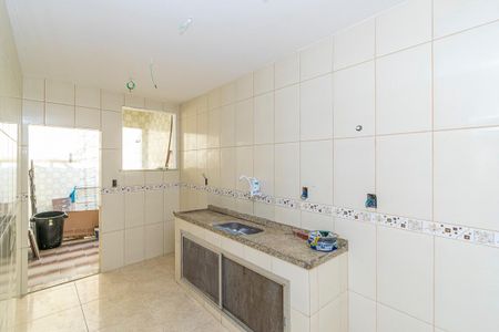Casa à venda com 78m², 2 quartos e sem vaga Casa à venda com 78m², 2 quartos e sem vagaCozinha