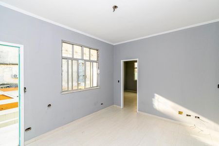 Casa à venda com 78m², 2 quartos e sem vaga Casa à venda com 78m², 2 quartos e sem vagaSala