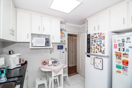 Apartamento à venda com 135m², 3 quartos e 1 vaga Apartamento à venda com 135m², 3 quartos e 1 vagaCozinha