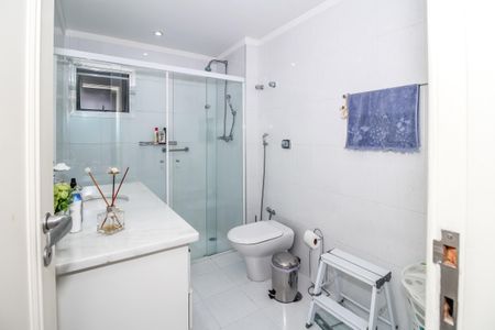 Apartamento à venda com 135m², 3 quartos e 1 vaga Apartamento à venda com 135m², 3 quartos e 1 vagaBanheiro