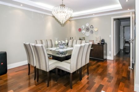 Sala de apartamento à venda com 3 quartos, 135m² em Perdizes, São Paulo