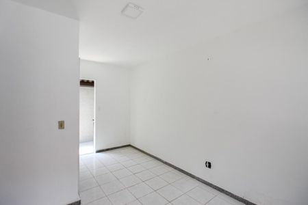 Casa à venda com 61m², 2 quartos e sem vagaSala