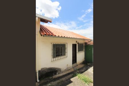 Casa à venda com 61m², 2 quartos e sem vagaFachada da casa