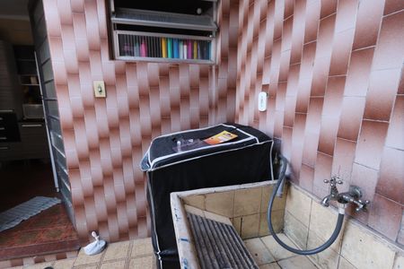 Casa para alugar com 150m², 3 quartos e 2 vagasLavanderia