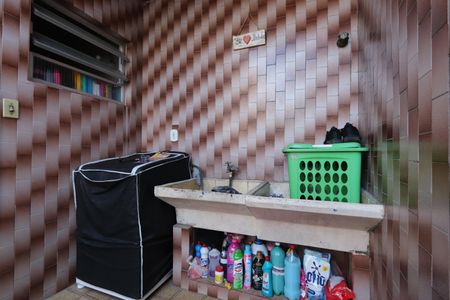 Casa para alugar com 150m², 3 quartos e 2 vagasLavanderia