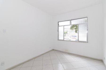 Quarto 1 de apartamento para alugar com 2 quartos, 65m² em Vl Valqueire, Rio de Janeiro
