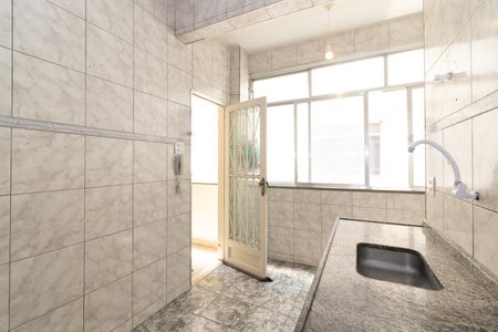 Apartamento para alugar com 65m², 2 quartos e 1 vaga Apartamento para alugar com 65m², 2 quartos e 1 vagaCozinha