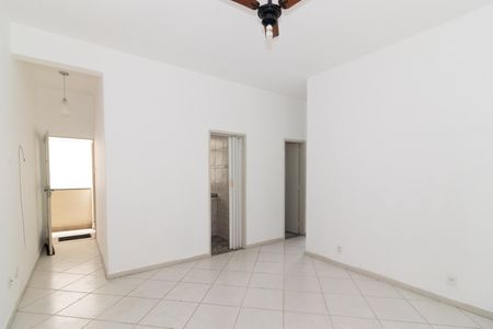 Sala de apartamento para alugar com 2 quartos, 65m² em Vl Valqueire, Rio de Janeiro