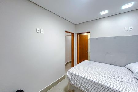 Casa à venda com 170m², 3 quartos e 3 vagasSuíte 2