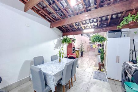Casa à venda com 170m², 3 quartos e 3 vagasÁrea gourmet