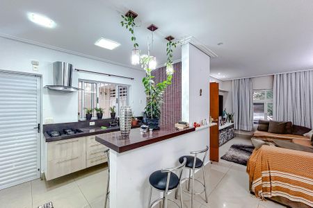 Cozinha de casa à venda com 3 quartos, 170m² em Água Rasa, São Paulo