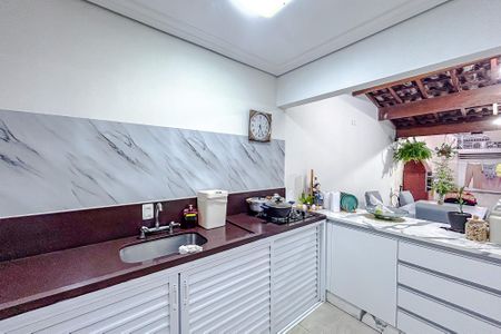 Casa à venda com 170m², 3 quartos e 3 vagasÁrea gourmet