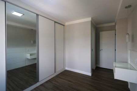 Apartamento à venda com 64m², 2 quartos e 2 vagas Apartamento à venda com 64m², 2 quartos e 2 vagasSuíte