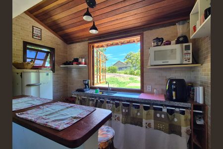 Casa para alugar com 200m², 2 quartos e 10 vagasCozinha