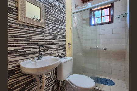 Casa para alugar com 200m², 2 quartos e 10 vagasBanheiro