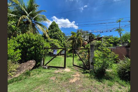 Casa para alugar com 200m², 2 quartos e 10 vagasFachada