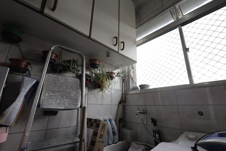 Apartamento à venda com 56m², 2 quartos e 1 vagaÁrea de Serviço