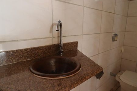 Casa para alugar com 550m², 3 quartos e 3 vagasLavabo