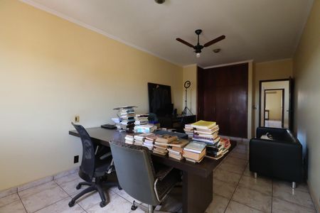 Casa para alugar com 550m², 3 quartos e 3 vagasQuarto 2