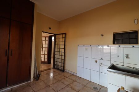 Casa para alugar com 550m², 3 quartos e 3 vagasÁrea de Serviço