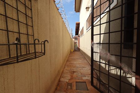 Casa para alugar com 550m², 3 quartos e 3 vagasCorredor