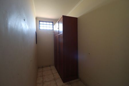 Casa para alugar com 550m², 3 quartos e 3 vagasCloset