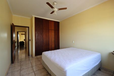 Casa para alugar com 550m², 3 quartos e 3 vagasQuarto 1